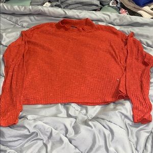 Long sleeve crop top